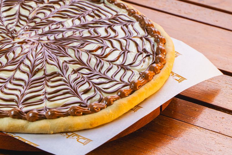 Cinnamon dessert pizza with sweet toppings